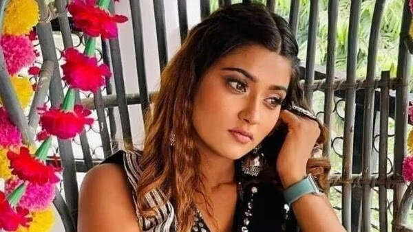 Akanksha Dubey, a Bhojpuri actress, died by suicide after being seen crying on live Instagram.